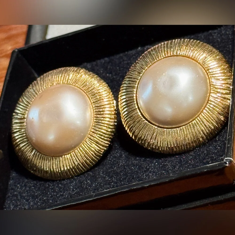 Chanel Vintage‎ Gold Plated Faux Pearl Earrings